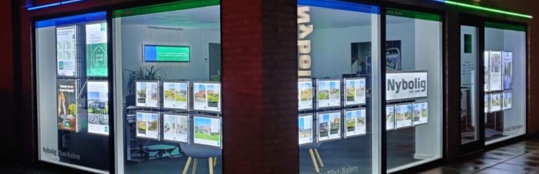 Painéis de led chegam às vitrines de imobiliárias