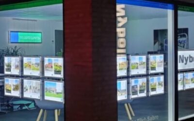 Painéis de led chegam às vitrines de imobiliárias