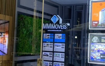 Painel de LED para vitrine imobiliária, impulsione suas vendas!