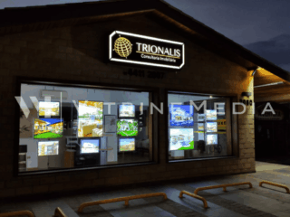 Painel Luminoso LED – Modelo VM TWO -Trionalis Consultoria Imobiliária